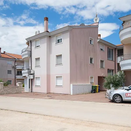 Apartment Burle Sea View Medulin